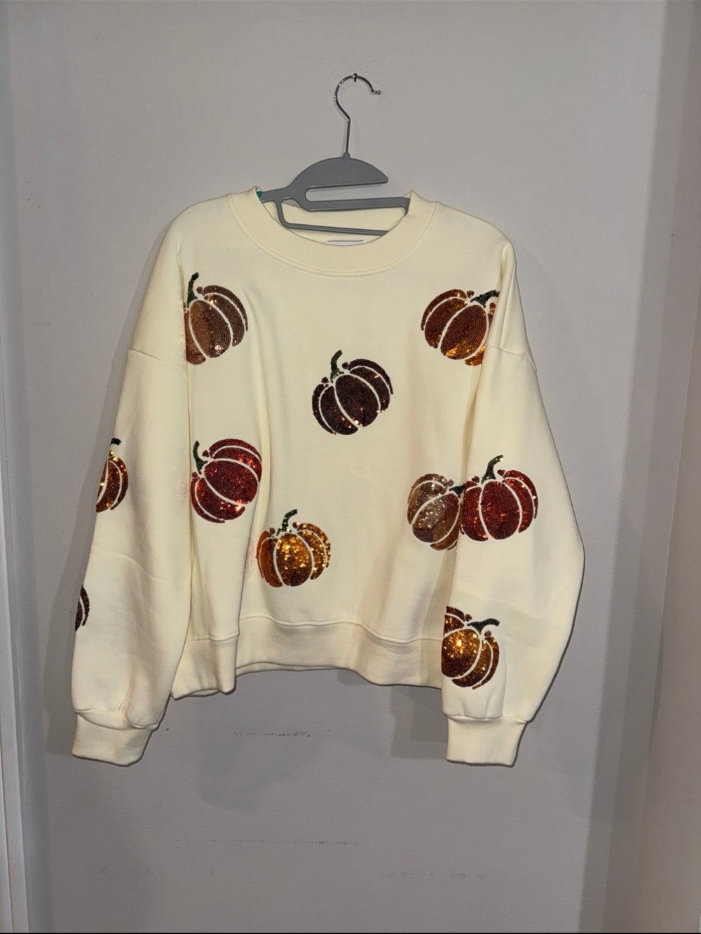 NWT Cream Pumpkin Sequin Crewneck Sweatshirt